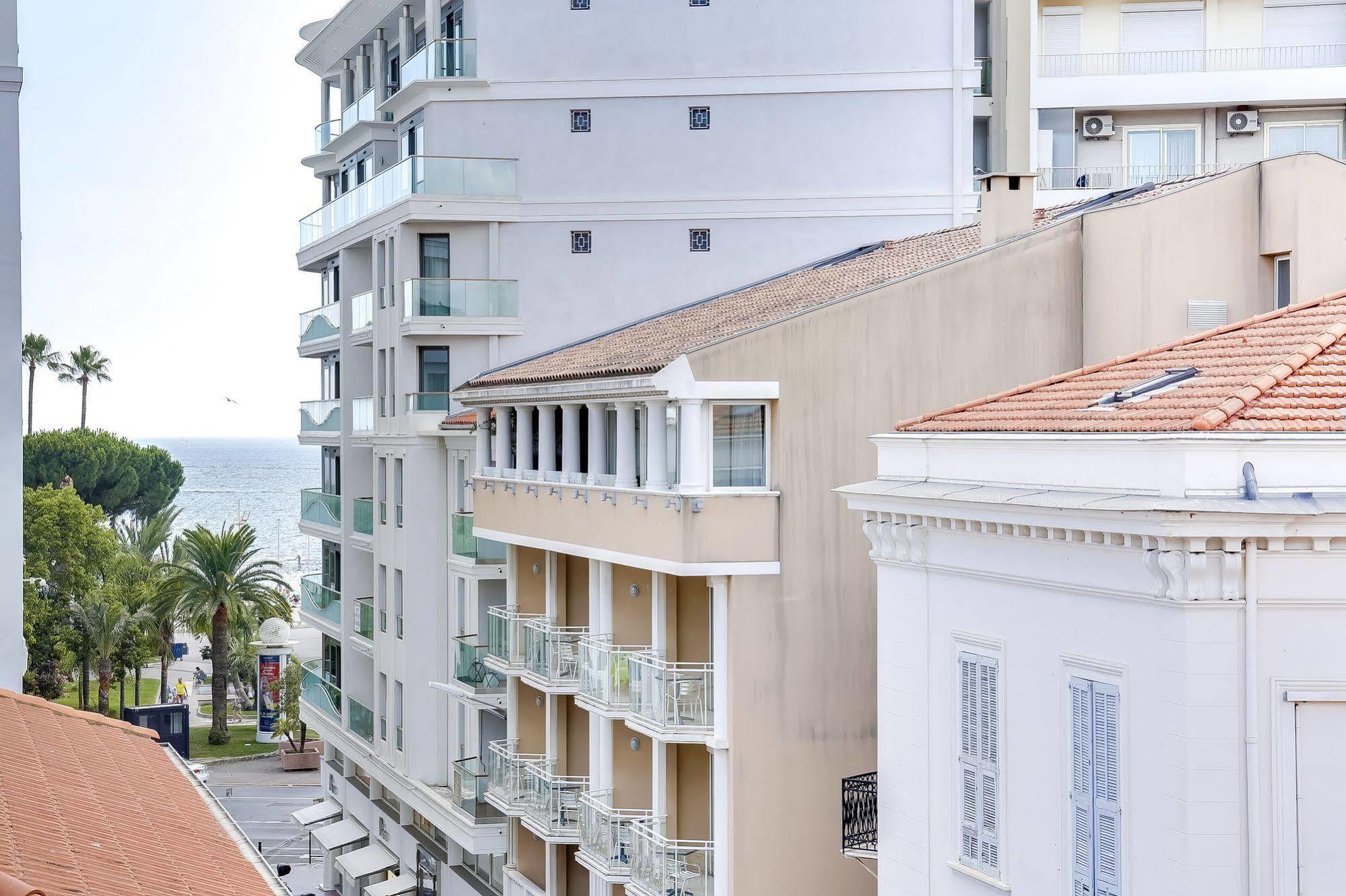 Hotel Le Mistral Cannes Eksteriør bilde